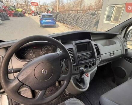 Белый Рено Трафик, объемом двигателя 2 л и пробегом 347 тыс. км за 9500 $, фото 14 на Automoto.ua