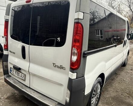 Белый Рено Трафик, объемом двигателя 2 л и пробегом 355 тыс. км за 8800 $, фото 8 на Automoto.ua