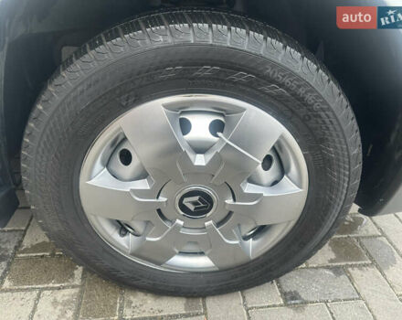 Белый Рено Трафик, объемом двигателя 2 л и пробегом 189 тыс. км за 13600 $, фото 22 на Automoto.ua