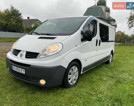 Белый Рено Трафик, объемом двигателя 2 л и пробегом 280 тыс. км за 13700 $, фото 1 на Automoto.ua