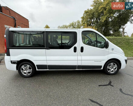 Белый Рено Трафик, объемом двигателя 2 л и пробегом 280 тыс. км за 15800 $, фото 48 на Automoto.ua