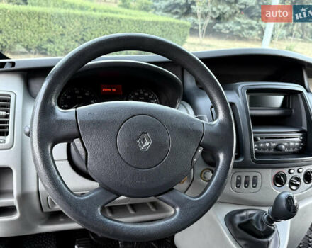 Білий Рено Трафік, об'ємом двигуна 2 л та пробігом 289 тис. км за 10500 $, фото 28 на Automoto.ua