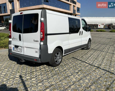 Белый Рено Трафик, объемом двигателя 2 л и пробегом 210 тыс. км за 13500 $, фото 8 на Automoto.ua