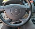Белый Рено Трафик, объемом двигателя 2 л и пробегом 283 тыс. км за 14700 $, фото 147 на Automoto.ua
