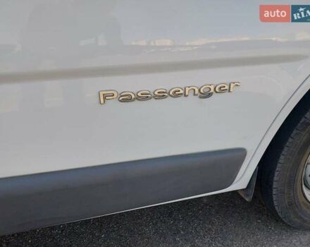 Белый Рено Трафик, объемом двигателя 2 л и пробегом 340 тыс. км за 15100 $, фото 17 на Automoto.ua