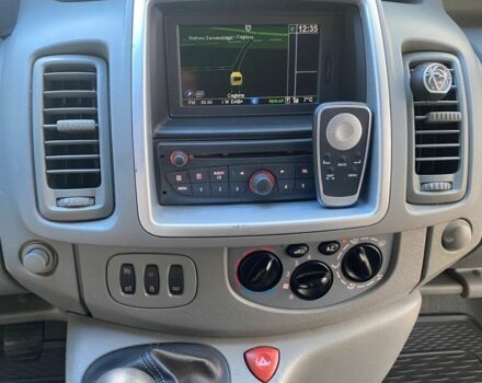 Білий Рено Трафік, об'ємом двигуна 2 л та пробігом 209 тис. км за 8900 $, фото 12 на Automoto.ua