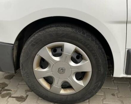 Рено Трафик 2014 в Полтаве на Automoto.ua Белый Рено Трафик, объемом двигателя 2 л и пробегом 360 тыс. км за 10419 $, фото 15 на Automoto.ua