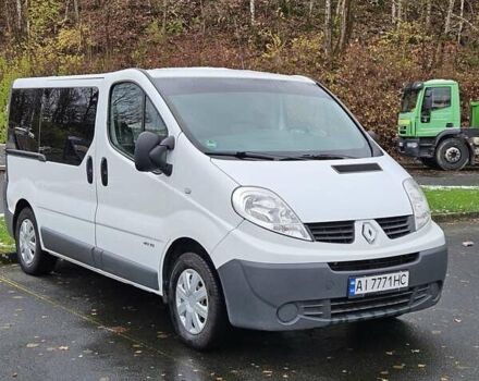 Білий Рено Трафік, об'ємом двигуна 2 л та пробігом 197 тис. км за 12893 $, фото 8 на Automoto.ua
