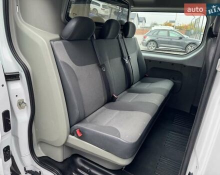 Белый Рено Трафик, объемом двигателя 2 л и пробегом 193 тыс. км за 15750 $, фото 25 на Automoto.ua