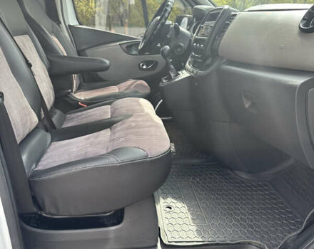 Белый Рено Трафик, объемом двигателя 1.6 л и пробегом 223 тыс. км за 13749 $, фото 24 на Automoto.ua