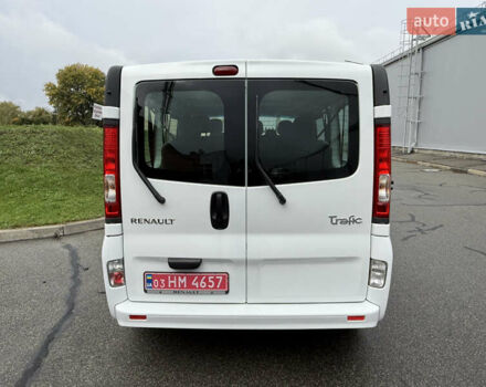 Белый Рено Трафик, объемом двигателя 2 л и пробегом 280 тыс. км за 15800 $, фото 11 на Automoto.ua