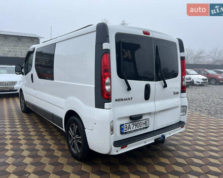 Белый Рено Трафик, объемом двигателя 2 л и пробегом 233 тыс. км за 12950 $, фото 6 на Automoto.ua