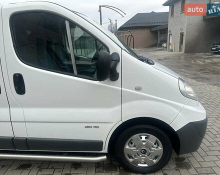 Белый Рено Трафик, объемом двигателя 2 л и пробегом 189 тыс. км за 13600 $, фото 14 на Automoto.ua