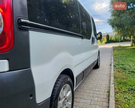 Белый Рено Трафик, объемом двигателя 2 л и пробегом 283 тыс. км за 14700 $, фото 57 на Automoto.ua