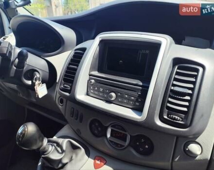Белый Рено Трафик, объемом двигателя 2 л и пробегом 172 тыс. км за 16400 $, фото 11 на Automoto.ua