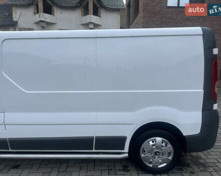 Белый Рено Трафик, объемом двигателя 2 л и пробегом 189 тыс. км за 13600 $, фото 18 на Automoto.ua