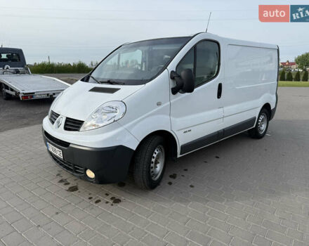 Белый Рено Трафик, объемом двигателя 2 л и пробегом 245 тыс. км за 8950 $, фото 5 на Automoto.ua