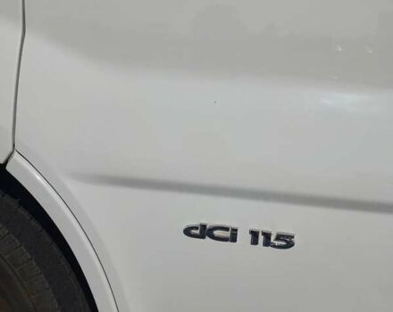 Белый Рено Трафик, объемом двигателя 2 л и пробегом 340 тыс. км за 15100 $, фото 18 на Automoto.ua