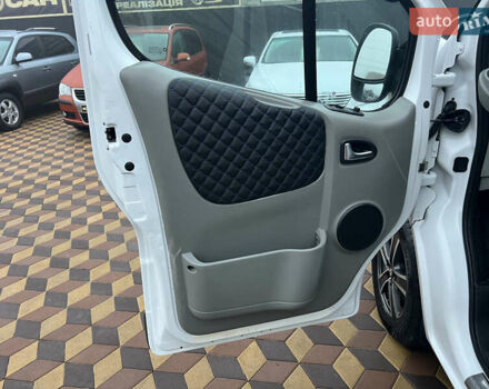 Белый Рено Трафик, объемом двигателя 2 л и пробегом 233 тыс. км за 12950 $, фото 9 на Automoto.ua