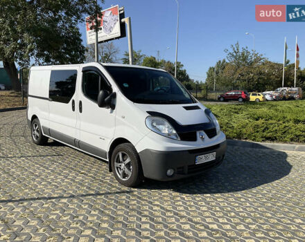 Белый Рено Трафик, объемом двигателя 2 л и пробегом 210 тыс. км за 13500 $, фото 7 на Automoto.ua