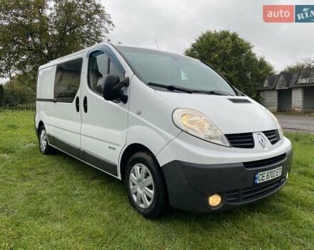 Белый Рено Трафик, объемом двигателя 2 л и пробегом 280 тыс. км за 13700 $, фото 2 на Automoto.ua