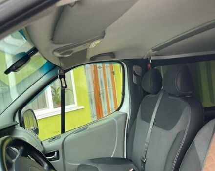 Білий Рено Трафік, об'ємом двигуна 2 л та пробігом 290 тис. км за 13700 $, фото 8 на Automoto.ua