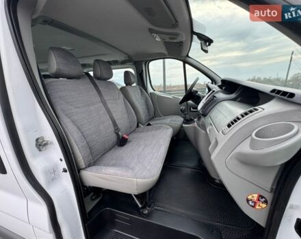 Білий Рено Трафік, об'ємом двигуна 2 л та пробігом 285 тис. км за 14850 $, фото 45 на Automoto.ua