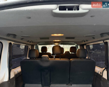 Белый Рено Трафик, объемом двигателя 2 л и пробегом 341 тыс. км за 14500 $, фото 12 на Automoto.ua