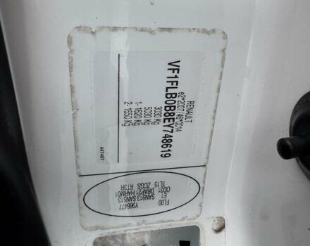 Белый Рено Трафик, объемом двигателя 2 л и пробегом 193 тыс. км за 15750 $, фото 29 на Automoto.ua