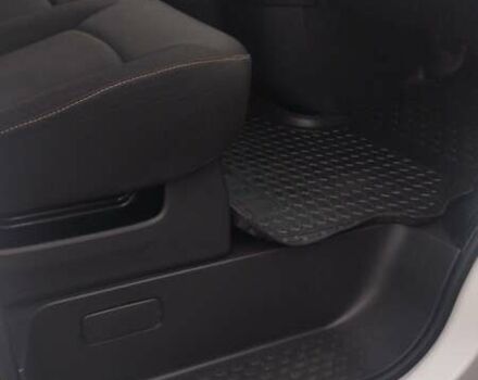 Белый Рено Трафик, объемом двигателя 1.6 л и пробегом 220 тыс. км за 11900 $, фото 16 на Automoto.ua