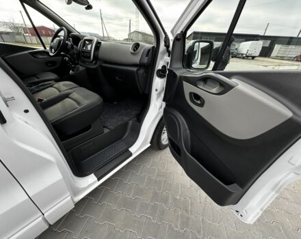 Белый Рено Трафик, объемом двигателя 1.6 л и пробегом 78 тыс. км за 19800 $, фото 4 на Automoto.ua