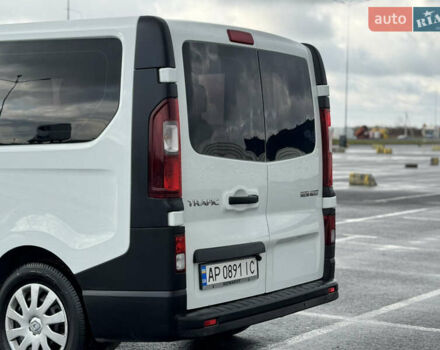 Белый Рено Трафик, объемом двигателя 1.6 л и пробегом 217 тыс. км за 13700 $, фото 28 на Automoto.ua