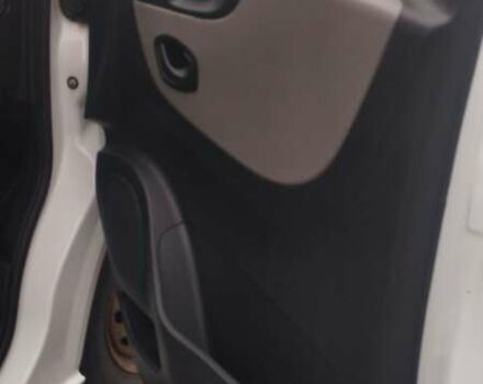 Белый Рено Трафик, объемом двигателя 1.6 л и пробегом 220 тыс. км за 11900 $, фото 17 на Automoto.ua