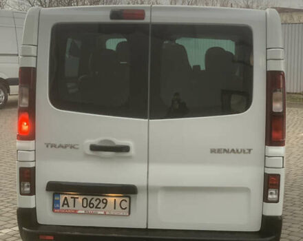 Белый Рено Трафик, объемом двигателя 1.6 л и пробегом 160 тыс. км за 14950 $, фото 6 на Automoto.ua
