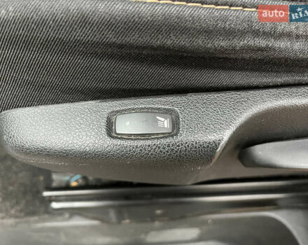 Белый Рено Трафик, объемом двигателя 1.6 л и пробегом 275 тыс. км за 14800 $, фото 15 на Automoto.ua