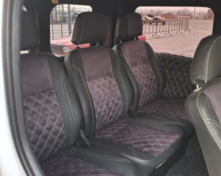 Белый Рено Трафик, объемом двигателя 1.6 л и пробегом 286 тыс. км за 14900 $, фото 26 на Automoto.ua