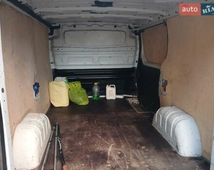 Білий Рено Трафік, об'ємом двигуна 1.6 л та пробігом 207 тис. км за 10980 $, фото 3 на Automoto.ua