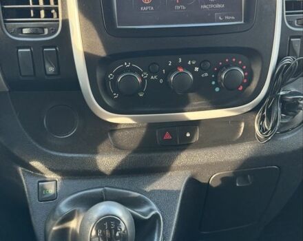 Белый Рено Трафик, объемом двигателя 1.6 л и пробегом 222 тыс. км за 15800 $, фото 15 на Automoto.ua