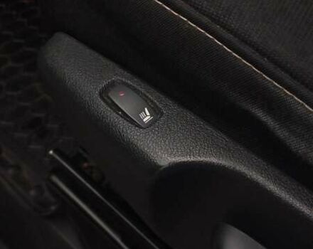 Белый Рено Трафик, объемом двигателя 1.6 л и пробегом 220 тыс. км за 11900 $, фото 23 на Automoto.ua