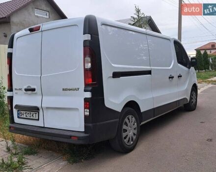 Білий Рено Трафік, об'ємом двигуна 1.6 л та пробігом 228 тис. км за 11300 $, фото 2 на Automoto.ua