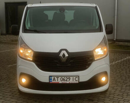 Белый Рено Трафик, объемом двигателя 1.6 л и пробегом 160 тыс. км за 14950 $, фото 3 на Automoto.ua