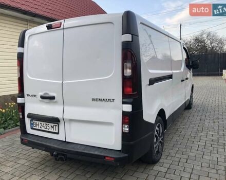 Белый Рено Трафик, объемом двигателя 1.6 л и пробегом 298 тыс. км за 12500 $, фото 14 на Automoto.ua