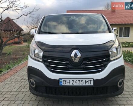 Белый Рено Трафик, объемом двигателя 1.6 л и пробегом 298 тыс. км за 12500 $, фото 2 на Automoto.ua