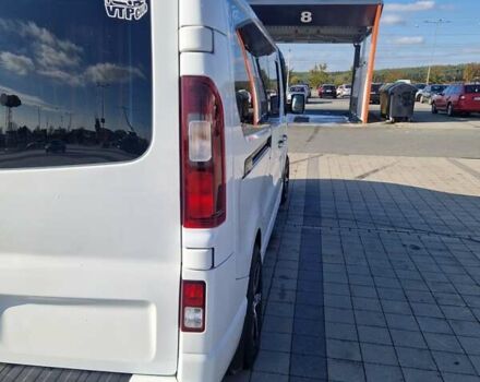 Белый Рено Трафик, объемом двигателя 1.6 л и пробегом 350 тыс. км за 13500 $, фото 6 на Automoto.ua