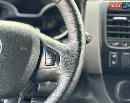 Белый Рено Трафик, объемом двигателя 1.6 л и пробегом 217 тыс. км за 13700 $, фото 58 на Automoto.ua