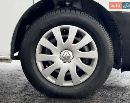 Белый Рено Трафик, объемом двигателя 1.6 л и пробегом 217 тыс. км за 13700 $, фото 36 на Automoto.ua