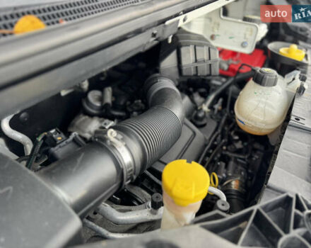 Белый Рено Трафик, объемом двигателя 1.6 л и пробегом 217 тыс. км за 13700 $, фото 89 на Automoto.ua