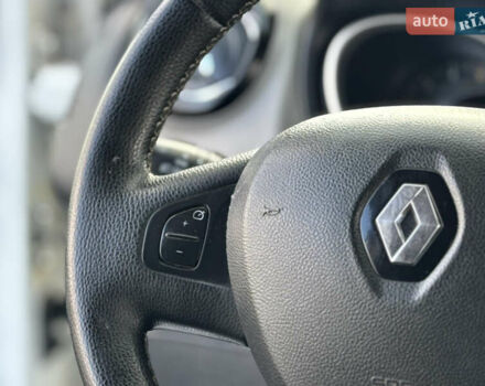 Белый Рено Трафик, объемом двигателя 1.6 л и пробегом 217 тыс. км за 13700 $, фото 59 на Automoto.ua