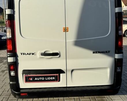 Білий Рено Трафік, об'ємом двигуна 1.6 л та пробігом 222 тис. км за 15800 $, фото 4 на Automoto.ua
