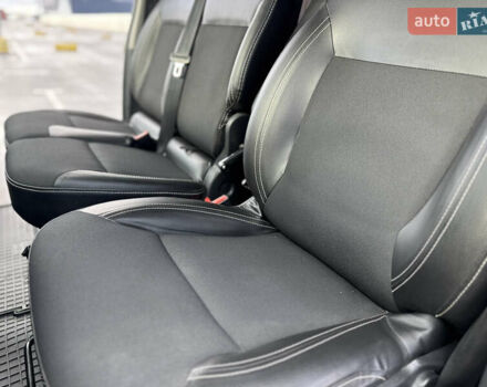 Белый Рено Трафик, объемом двигателя 1.6 л и пробегом 217 тыс. км за 13700 $, фото 65 на Automoto.ua